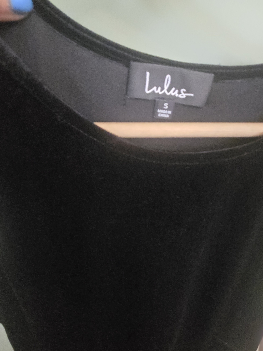 Lulu's Black Velvet Sleeveless Midi Shift Dress with Grommet Details - Picture 8 of 11
